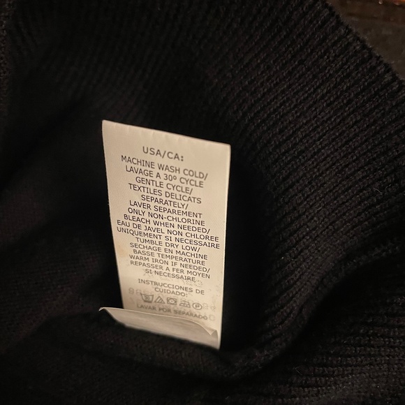 Men’s Chaps Black Sweater Vest size X Large EXCELLENT CONDITION - Picture 6 of 7